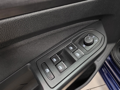 VW Golf Style eTSI*1stEDITION*Pano*LED*Navi*CarPlay*