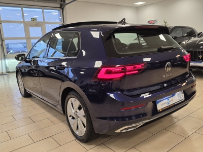VW Golf Style eTSI*1stEDITION*Pano*LED*Navi*CarPlay*