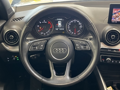 Audi Q2 30 TDI sport*R-Cam*Pano*SHZ*LED*PDC*Navi*ACC*