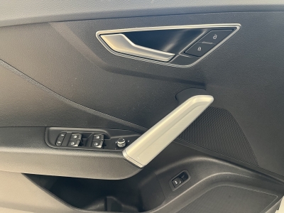 Audi Q2 30 TDI sport*R-Cam*Pano*SHZ*LED*PDC*Navi*ACC*