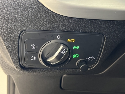 Audi Q2 30 TDI sport*R-Cam*Pano*SHZ*LED*PDC*Navi*ACC*