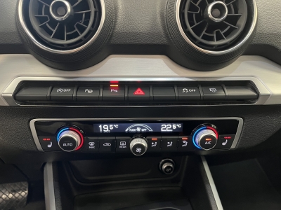 Audi Q2 30 TDI sport*R-Cam*Pano*SHZ*LED*PDC*Navi*ACC*