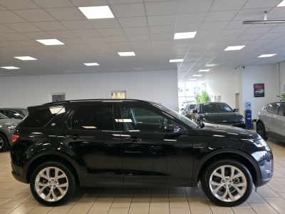 Land Rover Discovery Sport Hybrid SE AWD*LED*AHK*ACC*R-Cam*