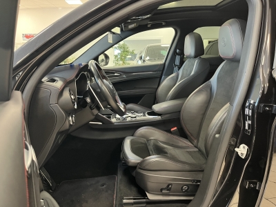 Alfa Romeo Stelvio Quadrifoglio Pano*Memory*R-Cam*AWD*1Hand