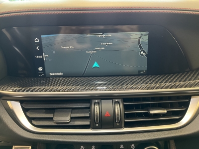 Alfa Romeo Stelvio Quadrifoglio Pano*Memory*R-Cam*AWD*1Hand