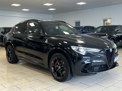 Alfa Romeo Stelvio Quadrifoglio Pano*Memory*R-Cam*AWD*1Hand