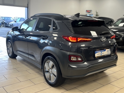 Hyundai KONA Premium CarPlay*ACC*Leder*Navi*Krell*HUD*1H