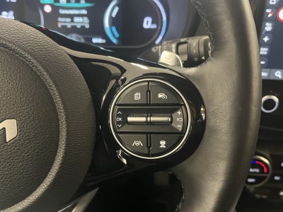 Kia Soul Inspiration*Leder*HUD*LED*R-Cam*Navi*4xSHZ*