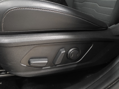 Kia Sportage 4WD*Mild-Hybrid*LED*Navi*CarPlay*R-Cam*