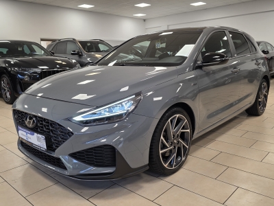 Hyundai i30 N Line*LED*Navi*TeiLeder*Panorama*CarPlay*1H