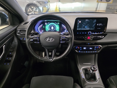 Hyundai i30 N Line*LED*Navi*TeiLeder*Panorama*CarPlay*1H
