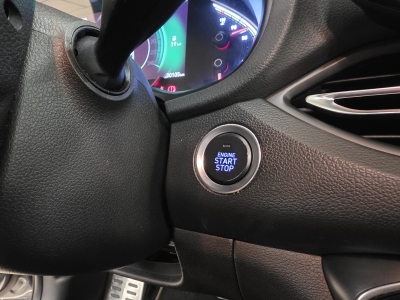 Hyundai i30 N Line*LED*Navi*TeiLeder*Panorama*CarPlay*1H