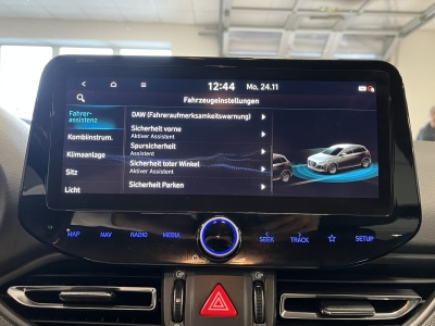 Hyundai i30 Prime Leder*R-Cam*Memory*Navi*W-Paket*1H*ACC