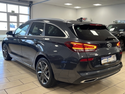 Hyundai i30 Prime Leder*R-Cam*Memory*Navi*W-Paket*1H*ACC