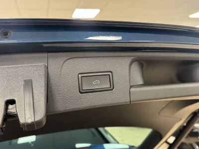 VW Passat GTE*Pano*Winter-Paket*LED*Navi*PDC*Ergo*