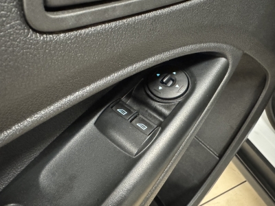 Ford Transit Connect Kasten Trend*SHZ*Anhängerkupplung*Klima*