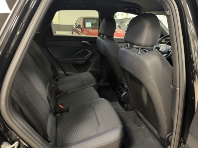 Audi Q3 45 TFSI e S-Line*LED*R-Cam*CarPlay*TeiLeder*