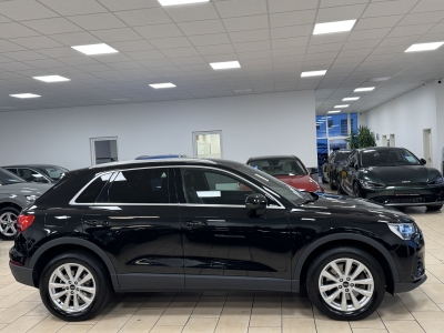 Audi Q3 45 TFSI e S-Line*LED*R-Cam*CarPlay*TeiLeder*