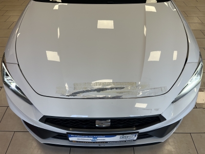 Seat Leon eTSI FR-Line Navi*CarPlay*ACC*R-Cam*1H*Pano