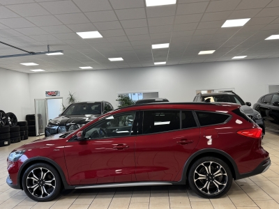 Ford Focus Active*AHK*Panorama*Navi*CarPlay*LED*SHZ*