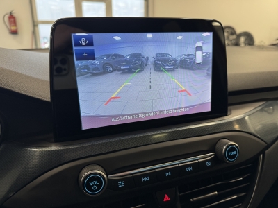 Ford Focus Active*AHK*Panorama*Navi*CarPlay*LED*SHZ*
