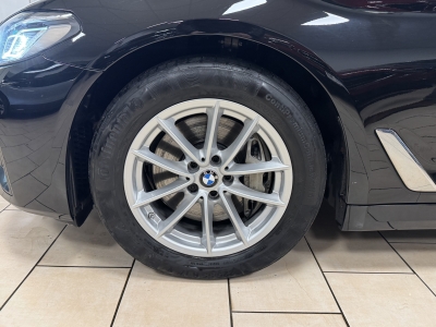 BMW 530 d*xDrive*SHZ*LED*Navi*HUD*R.Cam*ACC*AHK*