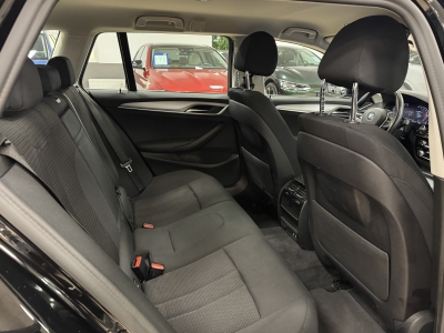 BMW 530 d*xDrive*SHZ*LED*Navi*HUD*R.Cam*ACC*AHK*