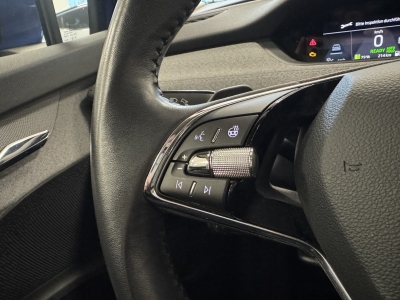 Skoda Enyaq 60 Loft*LED*AHK*CarPlay*Navi*R-Cam*SHZ*ACC*