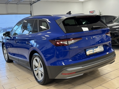 Skoda Enyaq 60 Loft*LED*AHK*CarPlay*Navi*R-Cam*SHZ*ACC*