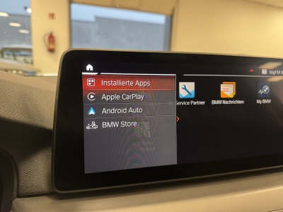 BMW 530 d xDrive*AHK*ACC*CarPlay*LED*Navi*R-Cam*SHZ*