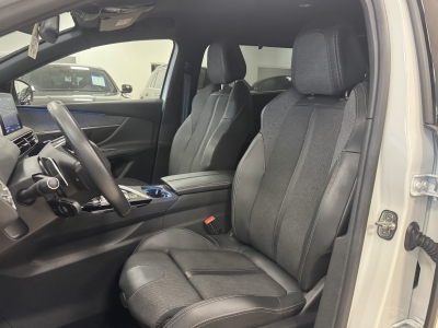 Peugeot 5008 GT-Line*R-Cam*5-Sitzer*Navi*TeiLeder*AHK*1H