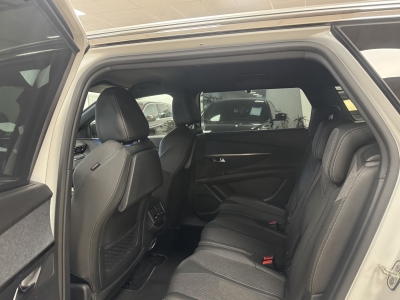 Peugeot 5008 GT-Line*R-Cam*5-Sitzer*Navi*TeiLeder*AHK*1H