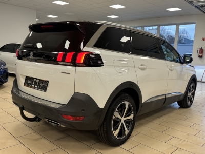 Peugeot 5008 GT-Line*R-Cam*5-Sitzer*Navi*TeiLeder*AHK*1H