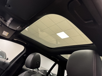 Mercedes-Benz E 300 de*AMG-Line*Night-Paket*Pano*LED*R-Cam*SHZ