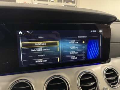 Mercedes-Benz E 300 de*AMG-Line*Night-Paket*Pano*LED*R-Cam*SHZ