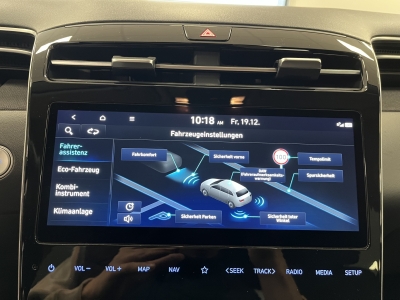 Hyundai TUCSON Trend AWD*Navi*R-Cam*CarPlay*ACC*W-Paket*