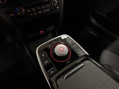 Kia Niro e-Niro Vision*CarPlay*Navi*R-Cam*PDC*ACC*1H