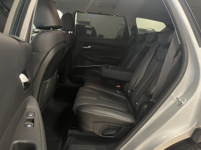 Hyundai SANTA FE Prime Plug-In Hybrid 4WD*AHK*Krell*ACC*