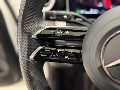 Mercedes-Benz C 300 AMG-Line*Night*LED*360°Cam*ACC*Keyless*SHZ