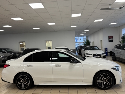 Mercedes-Benz C 300 AMG-Line*Night*LED*360°Cam*ACC*Keyless*SHZ