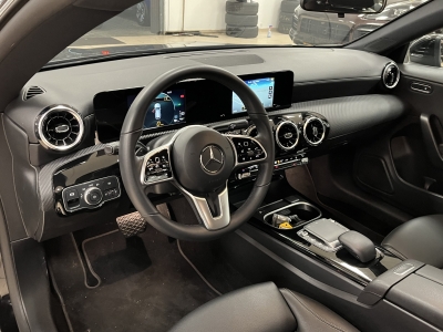 Mercedes-Benz CLA 250 Shooting Brake AHK*Navi*CarPlay*SHZ*PDC*