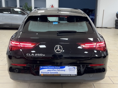 Mercedes-Benz CLA 250 Shooting Brake AHK*Navi*CarPlay*SHZ*PDC*