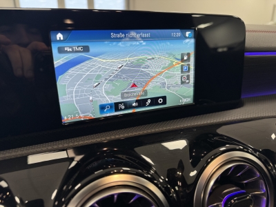 Mercedes-Benz CLA 200 Shooting Brake AMG-Line*Pano*Memory*Navi