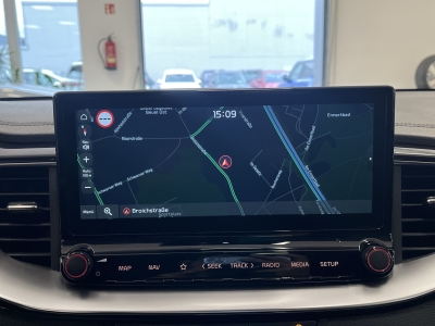 Kia XCeed Platinum Edition*Plug-in*Pano*LED*Navi*JBL