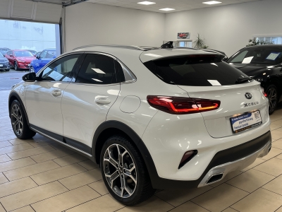 Kia XCeed Platinum Edition*Plug-in*Pano*LED*Navi*JBL