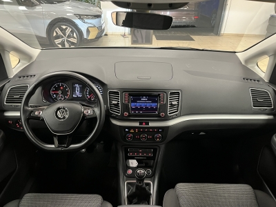 VW Sharan Comfortline  BT*SHZ*PDC*CarPlay*1H*7Sitze