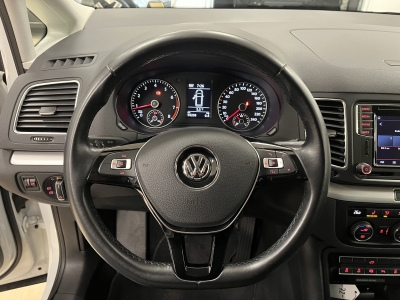 VW Sharan Comfortline  BT*SHZ*PDC*CarPlay*1H*7Sitze