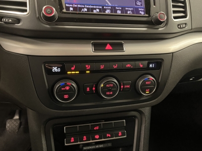 VW Sharan Comfortline  BT*SHZ*PDC*CarPlay*1H*7Sitze