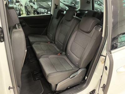 VW Sharan Comfortline  BT*SHZ*PDC*CarPlay*1H*7Sitze