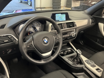 BMW 218 d Business*Navi*LED*SHZ*BT-Audio*1-Hand*
